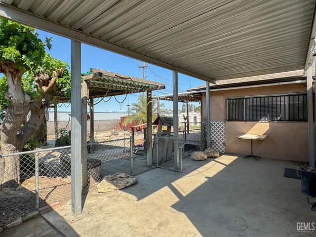 3117 Agate Street, Bakersfield, CA 93304