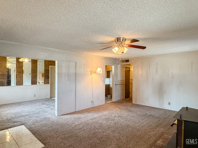 3117 Agate Street, Bakersfield, CA 93304