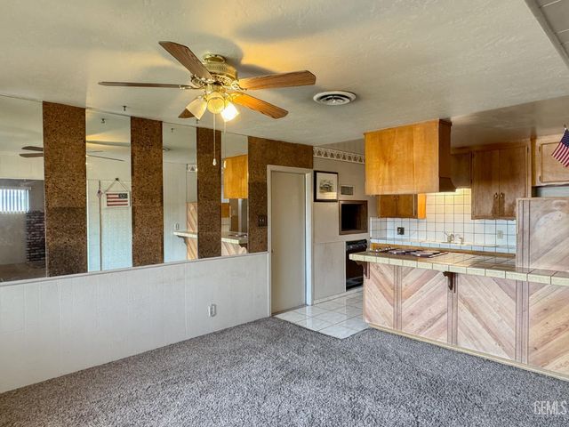 3117 Agate Street, Bakersfield, CA 93304