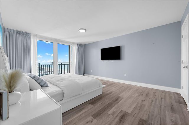 1380 GULF BOULEVARD PH 5, Clearwater Beach, FL 33767