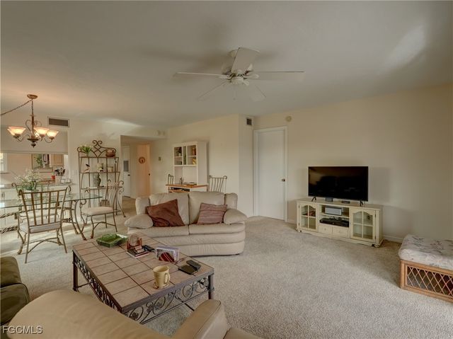 4511 Bay Beach LN 211, Fort Myers Beach, FL 33931