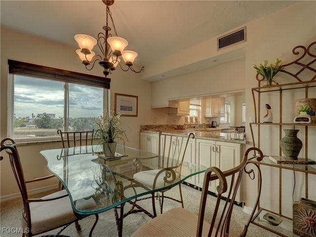 4511 Bay Beach LN 211, Fort Myers Beach, FL 33931