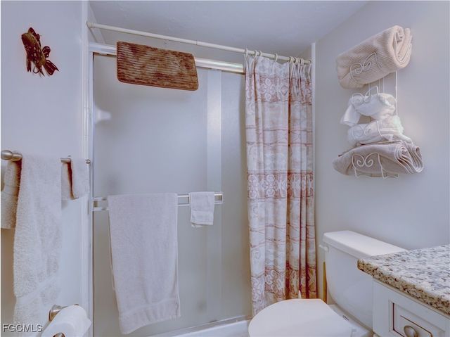 4511 Bay Beach LN 211, Fort Myers Beach, FL 33931