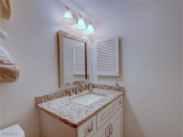 4511 Bay Beach LN 211, Fort Myers Beach, FL 33931