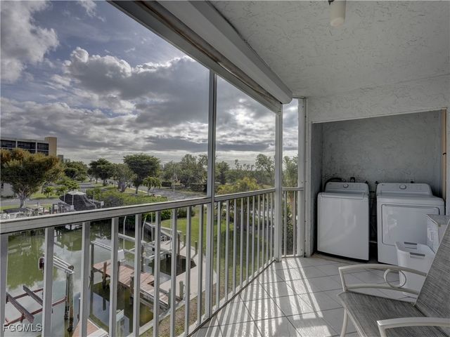 4511 Bay Beach LN 211, Fort Myers Beach, FL 33931