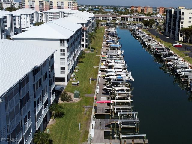 4511 Bay Beach LN 211, Fort Myers Beach, FL 33931