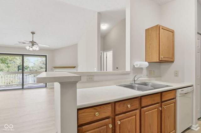 11635 Lenox Lane 206, Carmel, IN 46032