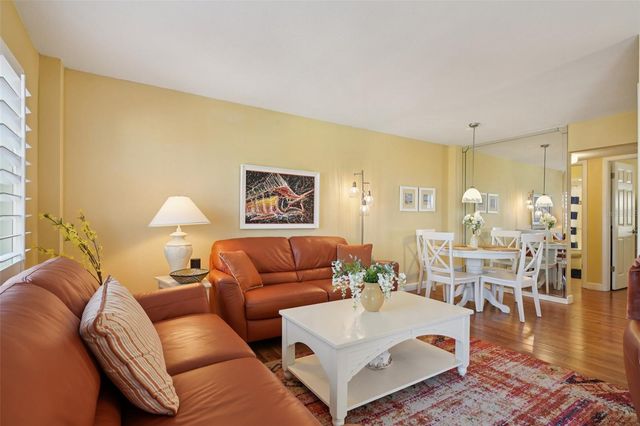 285 107TH AVENUE 708, Treasure Island, FL 33706