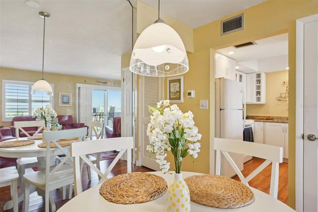 285 107TH AVENUE 708, Treasure Island, FL 33706