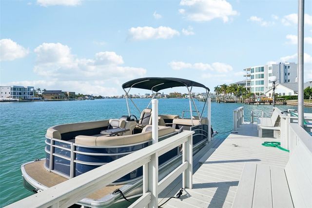 285 107TH AVENUE 708, Treasure Island, FL 33706