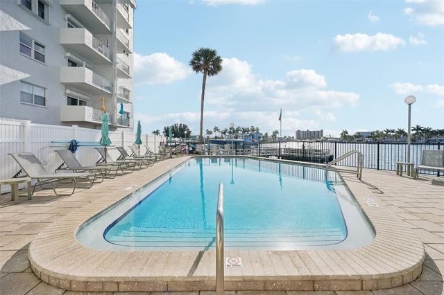 285 107TH AVENUE 708, Treasure Island, FL 33706