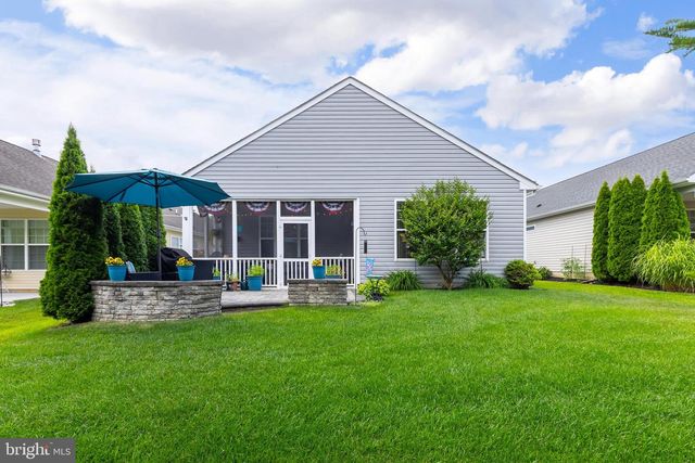 27 EMBASSY DR, Woolwich Twp, NJ 08085