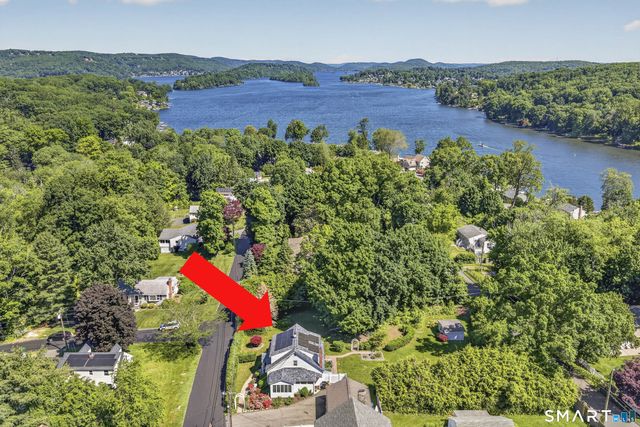 39 Clearview Avenue, Danbury, CT 06811