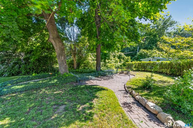 39 Clearview Avenue, Danbury, CT 06811