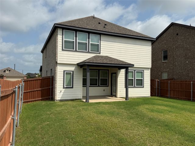 1106 Arborwood Drive, Forney, TX 75126