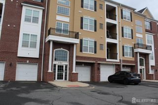 611 Doral Court, Piscataway, NJ 08854