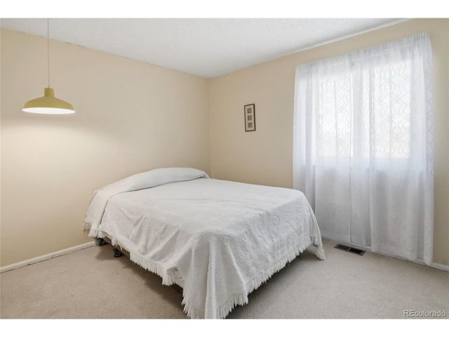 7889 W Caley Dr, Littleton, CO 80123