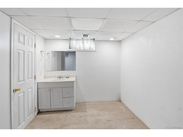 7889 W Caley Dr, Littleton, CO 80123