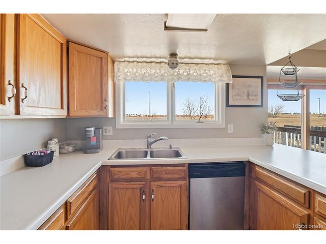 7889 W Caley Dr, Littleton, CO 80123