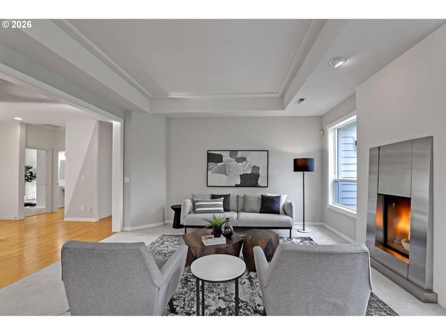 9719 Nw FLEISCHNER St, Portland, OR 97229