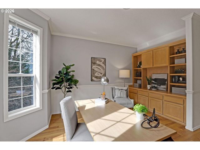 9719 Nw FLEISCHNER St, Portland, OR 97229