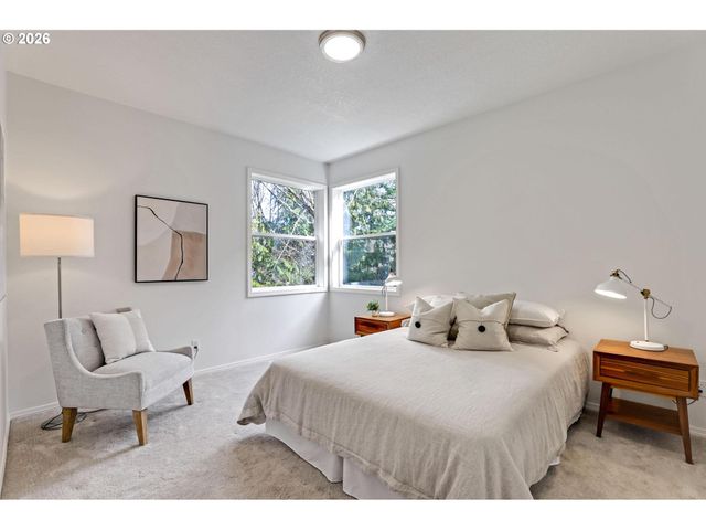 9719 Nw FLEISCHNER St, Portland, OR 97229