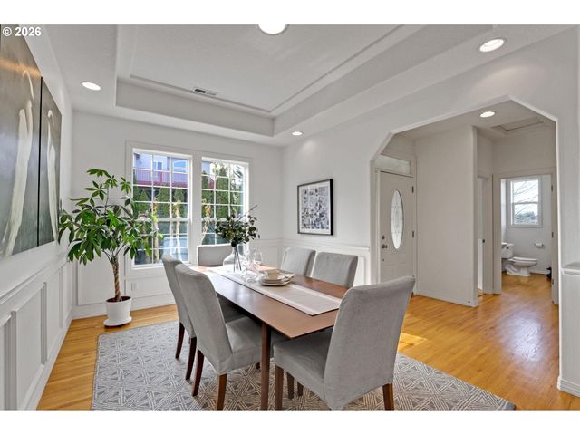 9719 Nw FLEISCHNER St, Portland, OR 97229