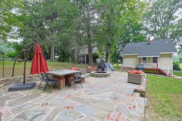 36 Evergreen Avenue, Poughkeepsie, NY 12601