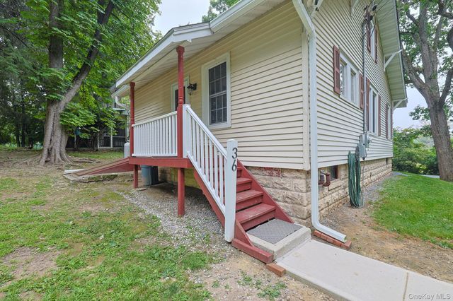 36 Evergreen Avenue, Poughkeepsie, NY 12601