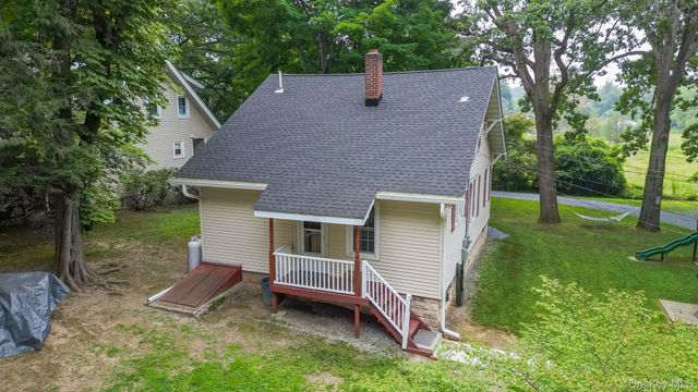 36 Evergreen Avenue, Poughkeepsie, NY 12601