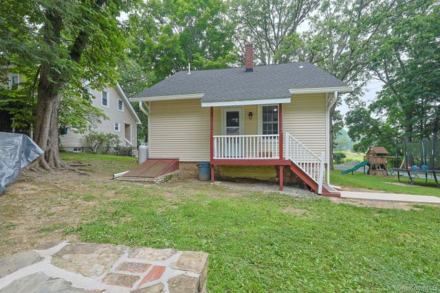 36 Evergreen Avenue, Poughkeepsie, NY 12601