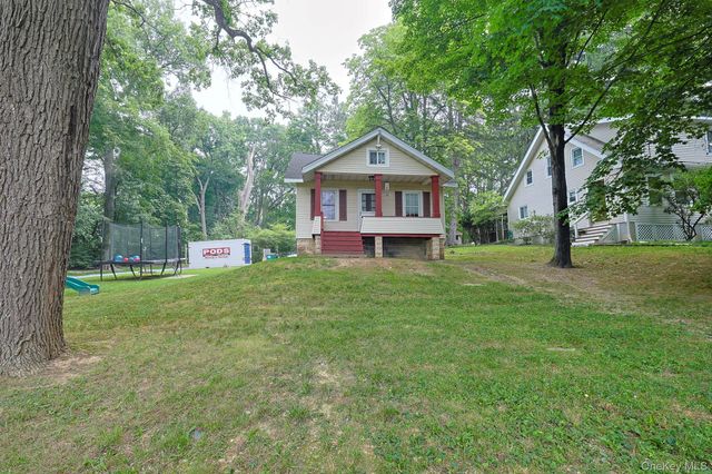 36 Evergreen Avenue, Poughkeepsie, NY 12601