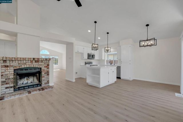 1170 Winter Way, Pittsburg, CA 94565