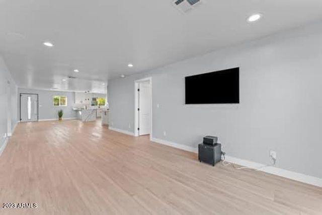 628 W EL PAJARITO Drive, Wickenburg, AZ 85390