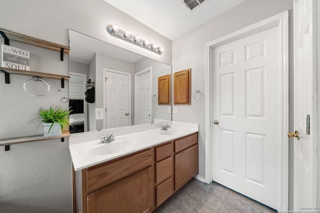 17203 Ashbury, San Antonio, TX 78247