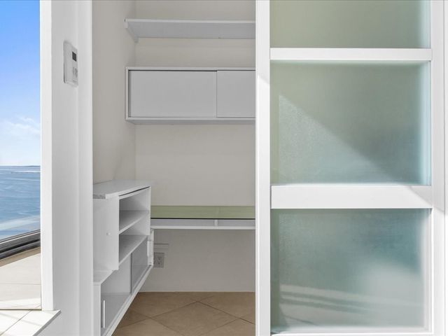 65 E India Row 25G, Boston, MA 02110