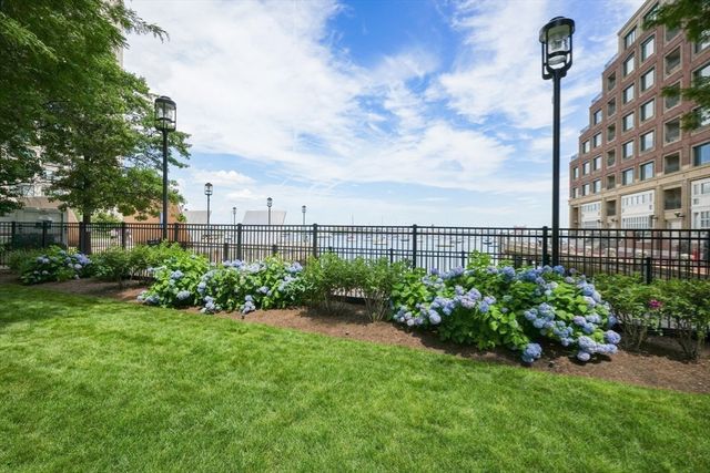 65 E India Row 25G, Boston, MA 02110