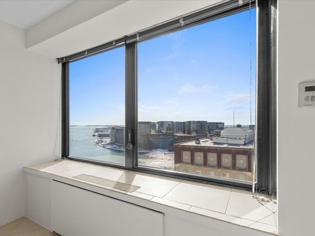 65 E India Row 25G, Boston, MA 02110