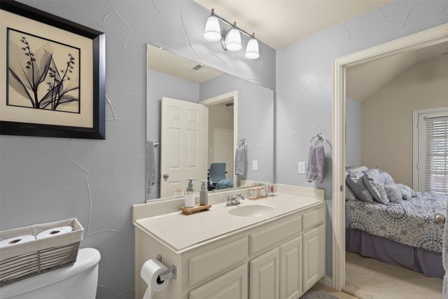 1056 Kaylie Street, Grand Prairie, TX 75052