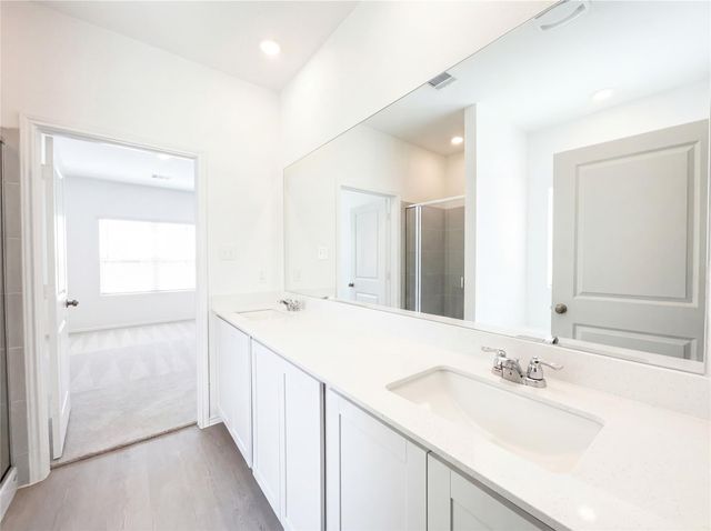 177 Cibolo Creek LOOP, Bastrop, TX 78602