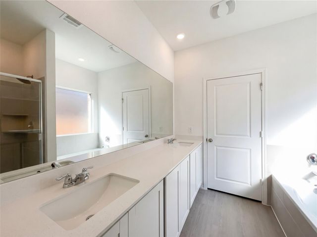 177 Cibolo Creek LOOP, Bastrop, TX 78602