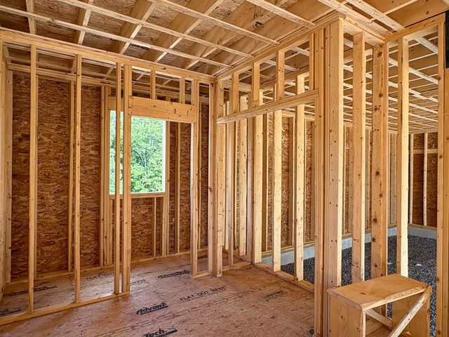 232 West Townsend Rd, Lunenburg, MA 01462