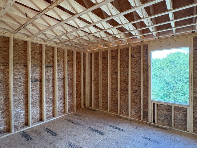 232 West Townsend Rd, Lunenburg, MA 01462