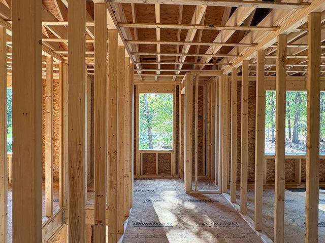 232 West Townsend Rd, Lunenburg, MA 01462
