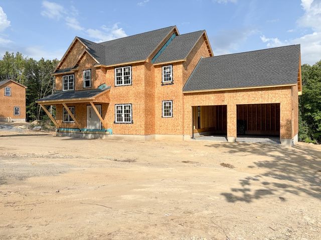 232 West Townsend Rd, Lunenburg, MA 01462