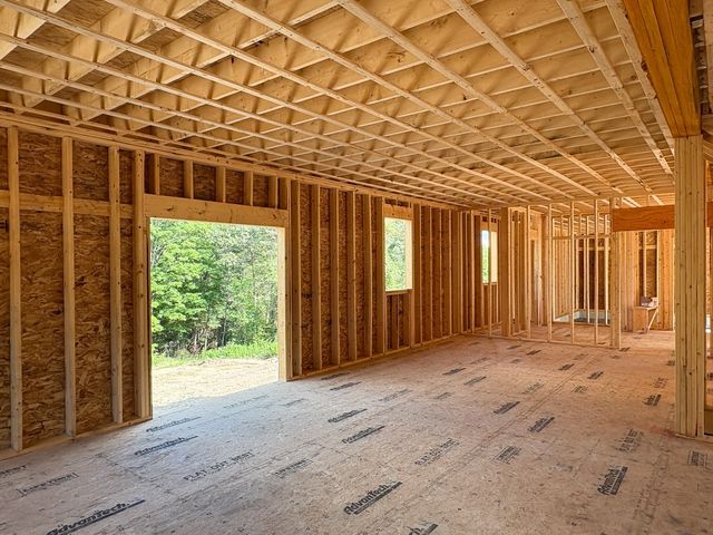 232 West Townsend Rd, Lunenburg, MA 01462