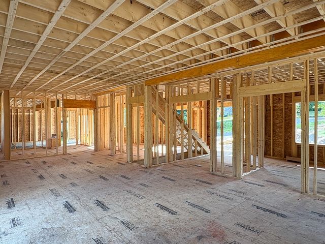 232 West Townsend Rd, Lunenburg, MA 01462