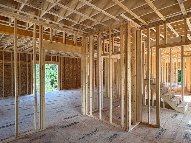 232 West Townsend Rd, Lunenburg, MA 01462