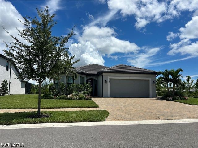1942 Fresno AVE, Naples, FL 34120