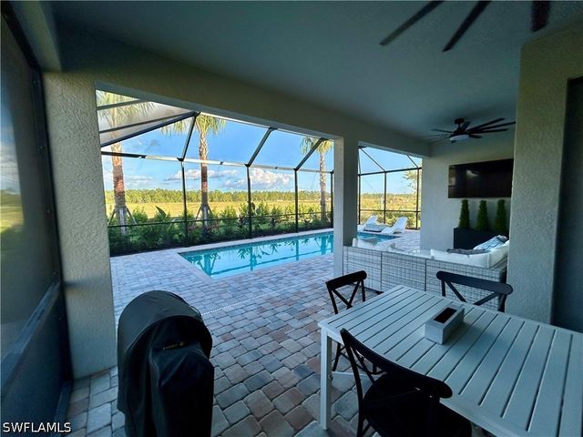 1942 Fresno AVE, Naples, FL 34120